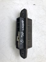 Toyota Avensis T270 Przełącznik / Przycisk otwierania klapy bagażnika 