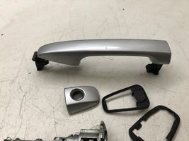 Toyota Avensis T270 Front door exterior handle 