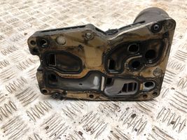 Toyota Avensis T270 Support de filtre à huile 8507626