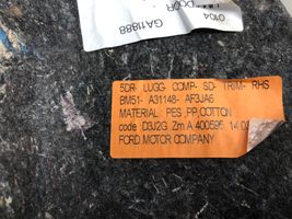 Ford Focus Rivestimento pannello inferiore del bagagliaio/baule BM51A31148