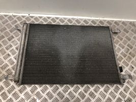 Volkswagen Golf VII Radiateur condenseur de climatisation 