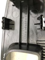Ford Mondeo MK V Ramka przycisku otwierania szyby drzwi tylnych DS7314A567B