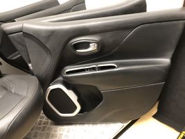 Jeep Renegade Kit intérieur 