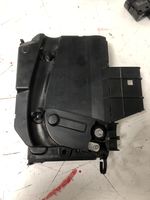 Ford Focus Couvercle de boîte à fusibles AV6T14A067BB