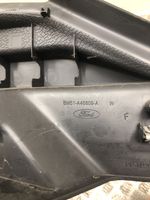 Ford Focus Muu vararenkaan verhoilun elementti BM51A46809A