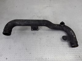 Volkswagen PASSAT B5 Tube d'admission de tuyau de refroidisseur intermédiaire 8D0145840M