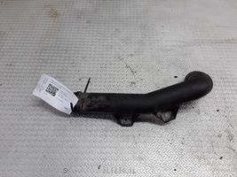 Volkswagen Golf III Tube d'admission de tuyau de refroidisseur intermédiaire 6K0145840D