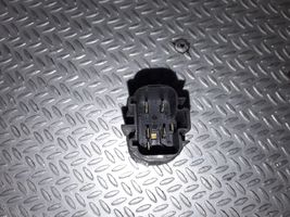 Ford Maverick Priešrūkinių žibintų jungtukas YL8411N651