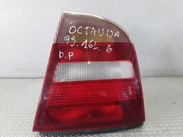Skoda Octavia Mk1 (1U) Lampa tylna ZSB1U6945096