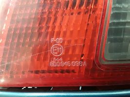 Audi A4 S4 B5 8D Feux arrière / postérieurs 8D0945096A