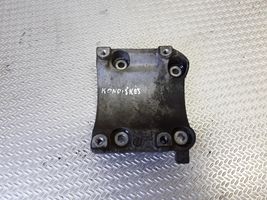 Honda CR-V A/C compressor mount bracket 