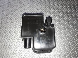 Mercedes-Benz S W220 High voltage ignition coil A0001587303