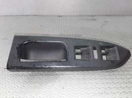 Volkswagen Touran I Etuoven ikkunan kytkimen kehys 1T1867371F