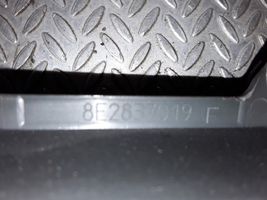 Audi A4 S4 B6 8E 8H Etuoven sisäkahva 8E2837019