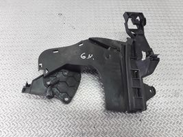 Volvo V50 Staffa angolare del supporto di montaggio del paraurti 30699111