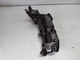 Volvo S60 Support de générateur / alternateur 8642196