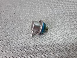 Opel Astra G Fuel pressure regulator 0280160560