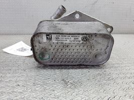 Volkswagen Jetta VI Supporto di montaggio del filtro dell’olio 07K117021C