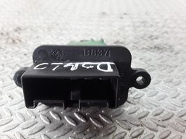 Fiat Doblo Lämpöpuhaltimen moottorin vastus B837