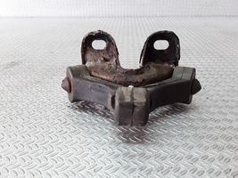 Skoda Octavia Mk2 (1Z) Staffa/supporto di montaggio della marmitta 6Q0253147