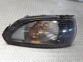 Mitsubishi Galant Indicatore di direzione anteriore 082141533