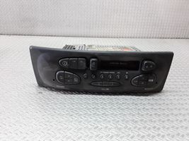 Renault Megane I Unité principale radio / CD / DVD / GPS 7700426412