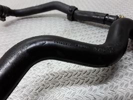 Opel Vectra C Breather hose/pipe 55186213