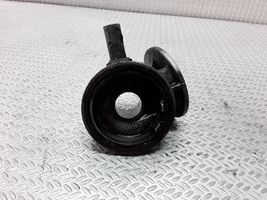 Renault Scenic II -  Grand scenic II Support de filtre à huile 8200262513