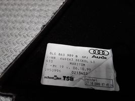 Audi A3 S3 8L Bagažinės apdailos dangtelis 8L0863989B