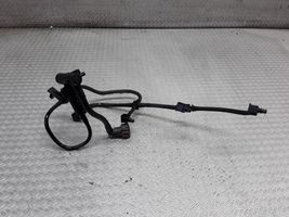 Ford Mondeo MK IV Fuel line/pipe/hose 