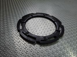 Chevrolet Cruze Anello/dado di bloccaggio della vite della pompa del carburante nel serbatoio HI0325852G