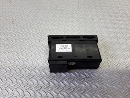 BMW 3 E46 Botón interruptor de luz de peligro 61318368920