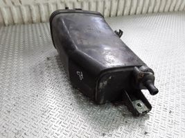 Audi A8 S8 D2 4D Serbatoio a carbone attivo per il recupero vapori carburante 4D0201801