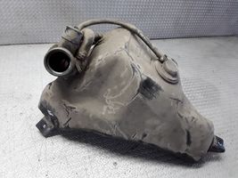 Audi A8 S8 D2 4D Tuyau de remplissage de réservoir de carburant 4D0201301