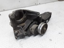 Opel Vectra B Staffa di montaggio del compressore dell’A/C 90528680