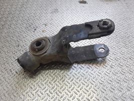 Peugeot 307 Supporto di montaggio scatola del cambio 