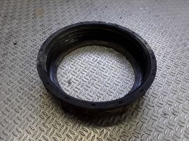 Nissan X-Trail T30 Bague de verrouillage pour réservoir de carburant 