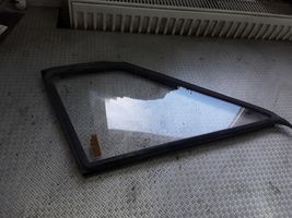 Mercedes-Benz Sprinter W901 W902 W903 W904 Front vent window/glass (coupe) 