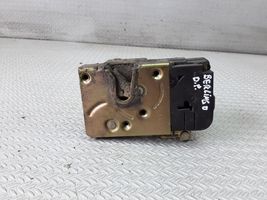 Citroen Berlingo Front door lock 