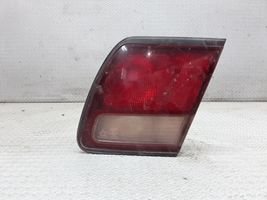 Mitsubishi Galant Lampy tylnej klapy bagażnika 0431613