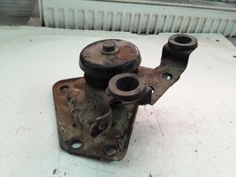 Ford Maverick Gearbox mount 