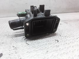 Mazda 2 Termostat / Obudowa termostatu 9654393880