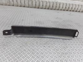 Toyota Hilux (N80, N90, N100, N110) Rivestimento sotto il faro/fanale 