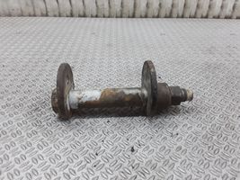 Toyota Hilux (N80, N90, N100, N110) Front suspension camber bolt 