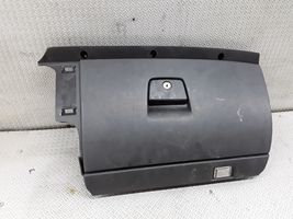 Volvo V50 Kit de boîte à gants 8626141