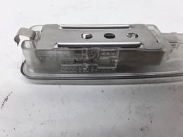 Audi A2 Illuminazione sedili posteriori 8L0947105A