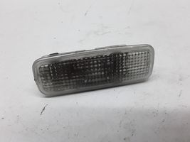 Audi A2 Illuminazione sedili posteriori 8L0947105A