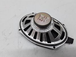 Mitsubishi Pajero Subwoofer-bassokaiutin MR318624