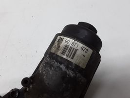 Opel Vectra C Supporto di montaggio del filtro dell’olio 90571673