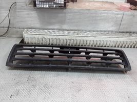 Mitsubishi Pajero Maskownica / Grill / Atrapa górna chłodnicy MB64572021